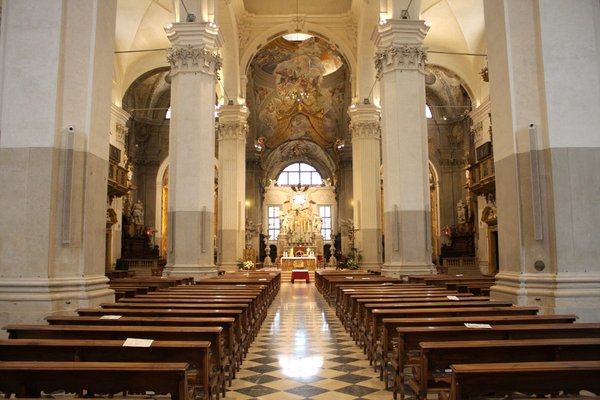 interno duomo di udine